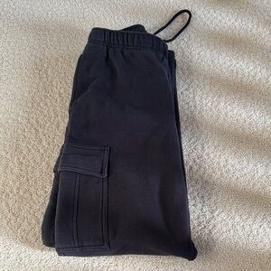 Aritzia Black Wide Leg Cargo Pant (Mega Fit)